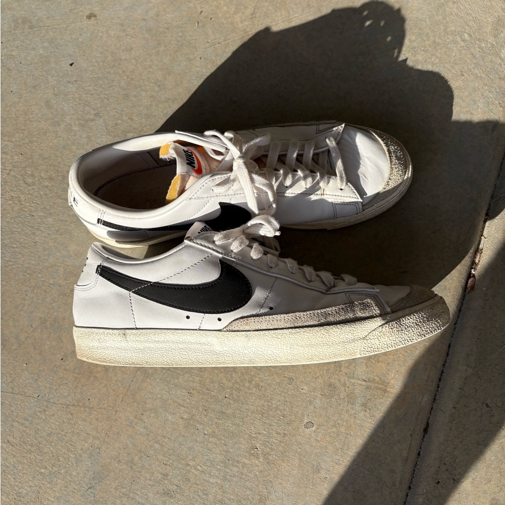 Nike Blazer Low 77 Classic White and Black Sneakers